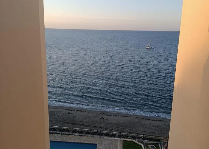 Апартаменты Playa Del Cristo *