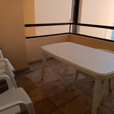 Apartamento Playa Del Cristo Estepona