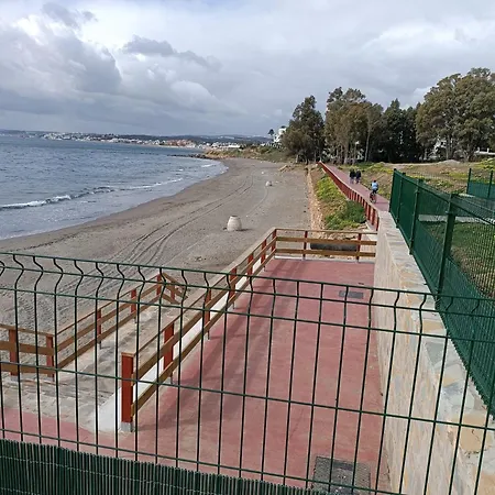 Apartamento Playa Del Cristo Estepona
