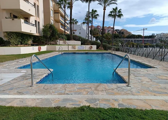 Playa Del Cristo * エステポナ